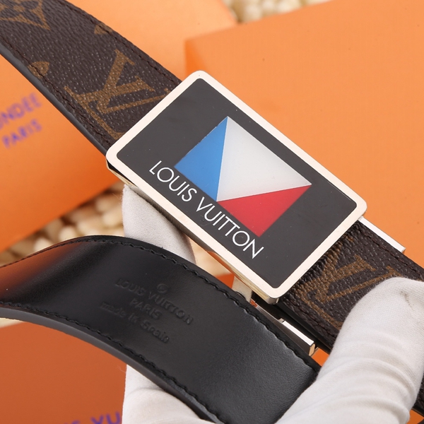 激安ルイヴィトンベルト背面デザイン